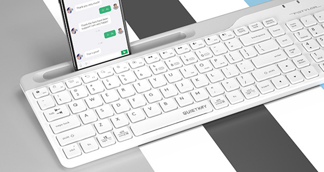 FBK25: Integrated Smartphone Cradle